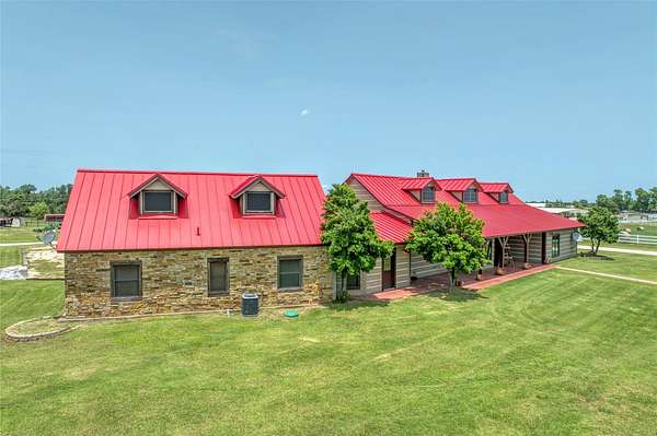 54 Acres of Recreational Land with Home for Lease in Whitesboro, Texas