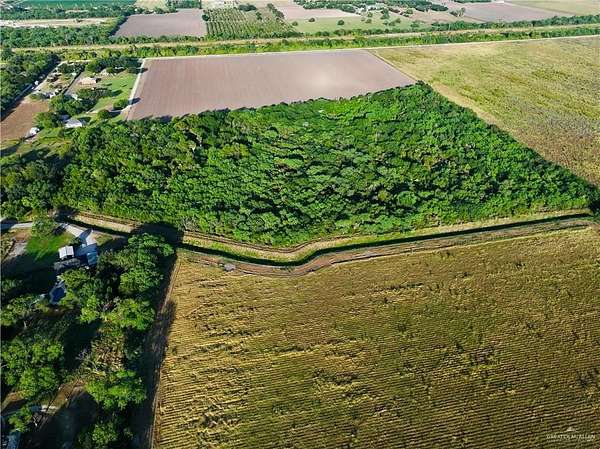 16 Acres of Land for Sale in La Feria, Texas