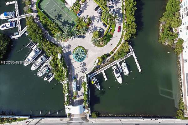 Land for Sale in Sunny Isles Beach, Florida