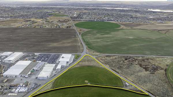 15 Acres of Commercial Land for Sale in Pasco, Washington