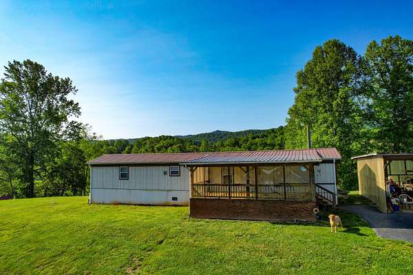 27.3 Acres of Agricultural Land with Home for Sale in Gate City, Virginia