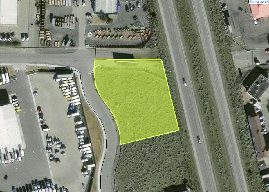 1.47 Acres of Commercial Land for Sale in Pasco, Washington