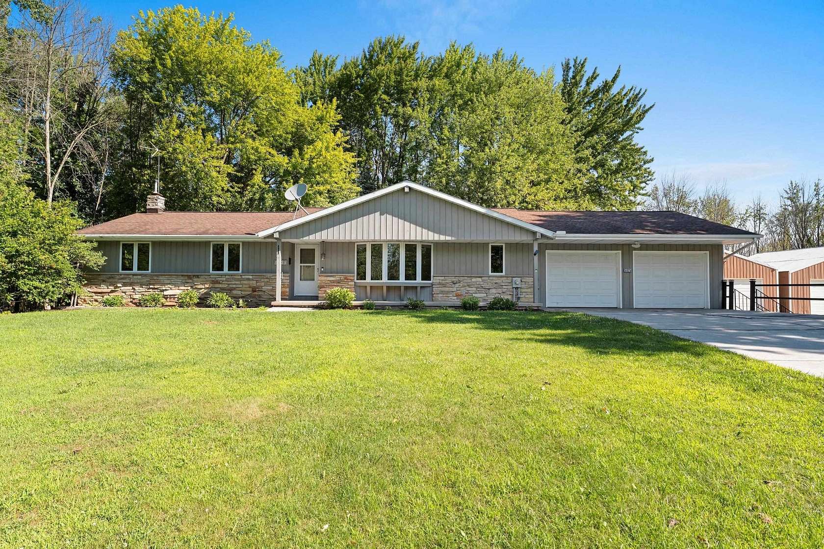 24.6 Acres of Land with Home for Sale in New Franken, Wisconsin