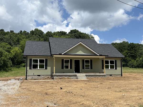 3.1 Acres of Land with Home for Sale in Cornersville, Tennessee