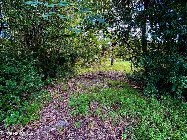 0.67 Acres of Land for Sale in Melrose, Florida