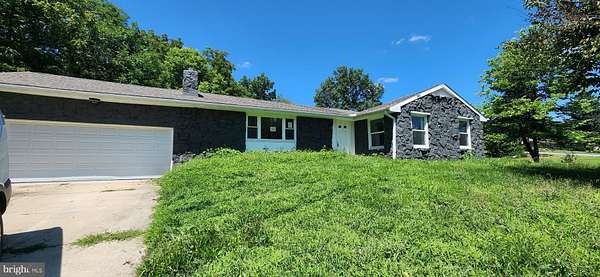 4.9 Acres of Land with Home for Sale in Hummelstown, Pennsylvania