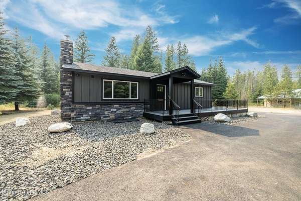 5.15 Acres of Land with Home for Sale in Athol, Idaho