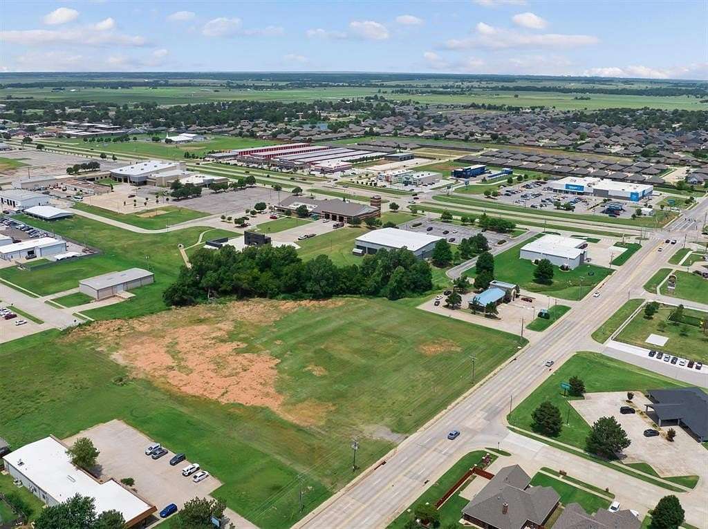 4.27 Acres of Mixed-Use Land for Sale in Yukon, Oklahoma