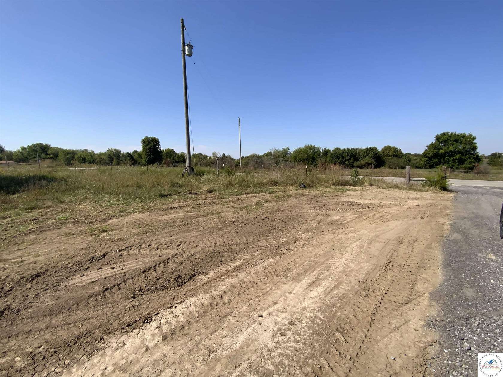 3 Acres of Residential Land for Sale in Sedalia, Missouri