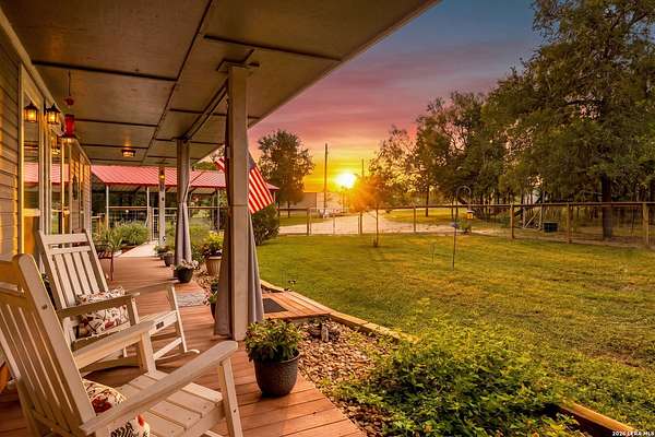 13 Acres of Land with Home for Sale in Kingsbury, Texas