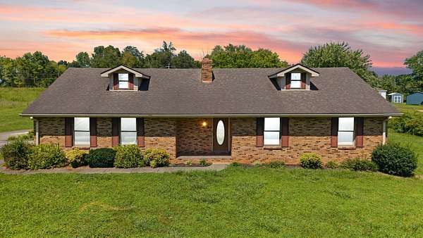 4.4 Acres of Land with Home for Sale in Bronston, Kentucky