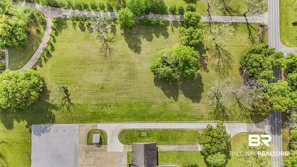 1.5 Acres of Land for Sale in Fairhope, Alabama