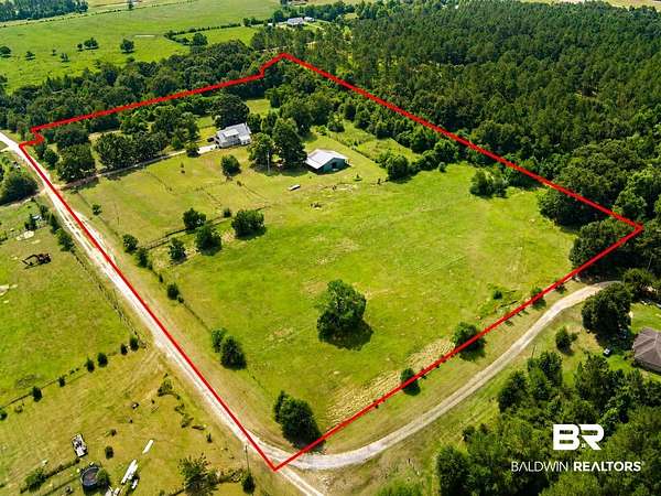 15 Acres of Mixed-Use Land for Sale in Robertsdale, Alabama