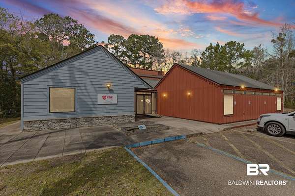 1.58 Acres of Mixed-Use Land for Sale in Mobile, Alabama
