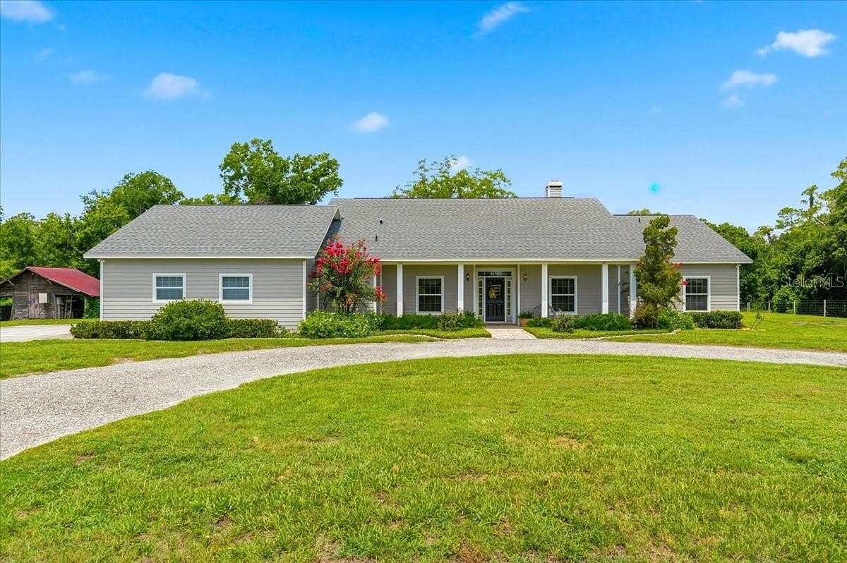 4.76 Acres of Land with Home for Sale in Lakeland, Florida