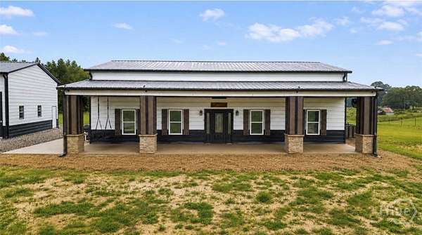 12.1 Acres of Land with Home for Sale in Hull, Georgia
