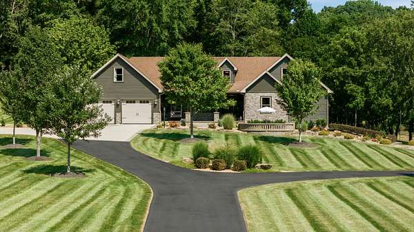80 Acres of Recreational Land with Home for Sale in Burkesville, Kentucky