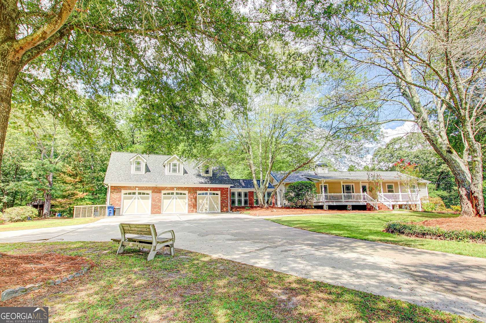 33 Acres of Agricultural Land with Home for Sale in Winston, Georgia