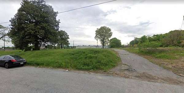0.08 Acres of Land for Sale in Memphis, Tennessee