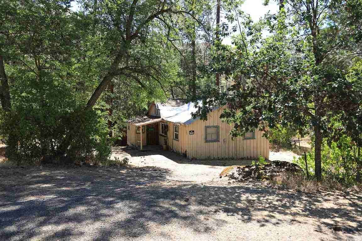 104 Acres of Recreational Land for Sale in Klamath River, California
