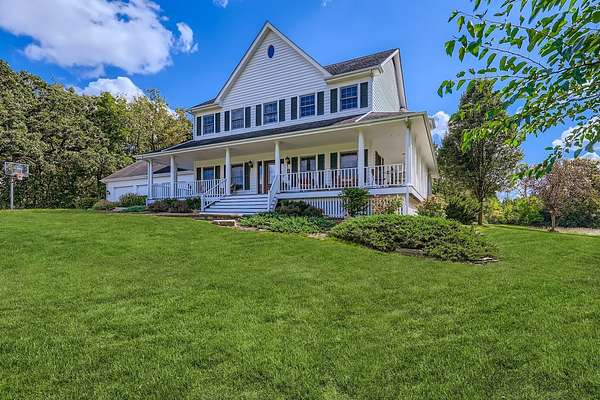 2.66 Acres of Land with Home for Sale in Elgin, Illinois