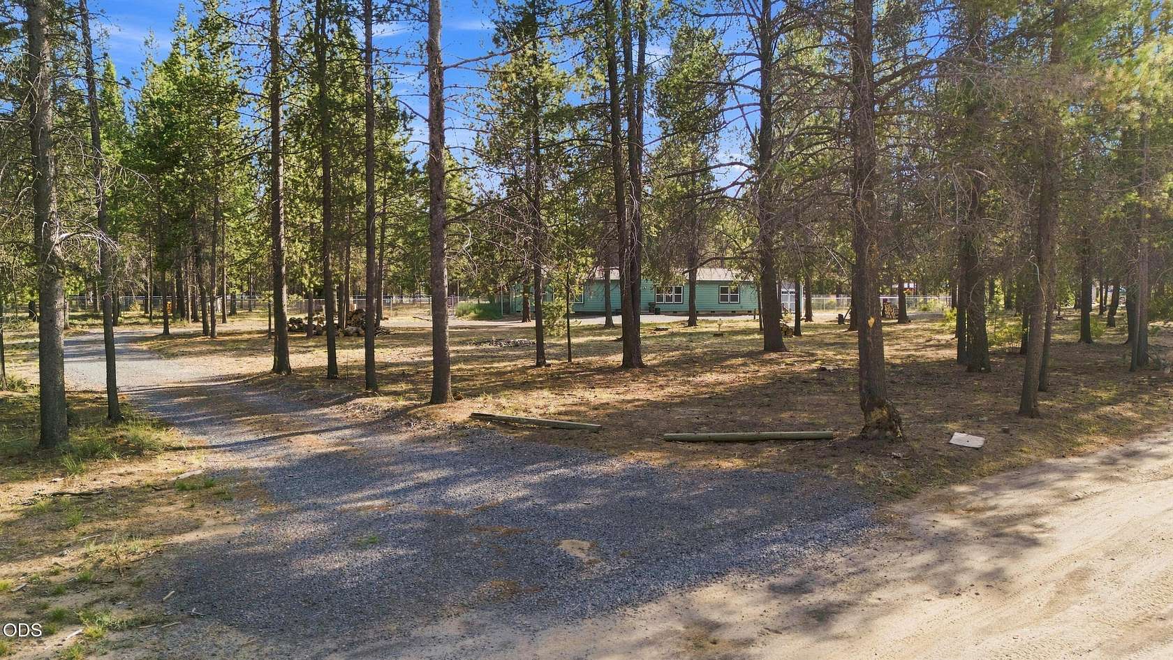 2.27 Acres of Land with Home for Sale in La Pine, Oregon