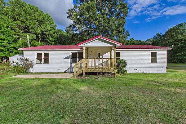 2.1 Acres of Land with Home for Sale in Jasper, Alabama