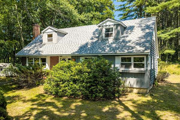 3.67 Acres of Land with Home for Sale in Rockport, Maine