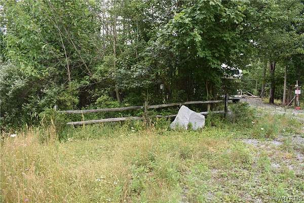 1.7 Acres of Land for Sale in Holland, New York