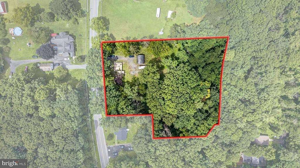 2 Acres of Residential Land for Sale in Kunkletown, Pennsylvania
