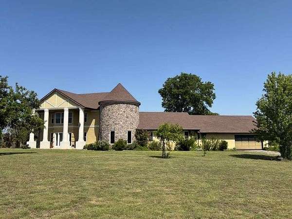 17.1 Acres of Land with Home for Sale in Whitewright, Texas