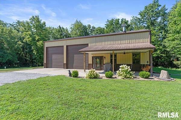 5 Acres of Land with Home for Sale in Springfield, Illinois