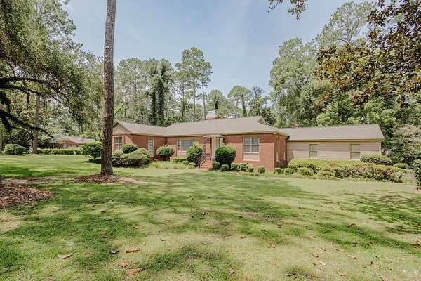 2.58 Acres of Land with Home for Sale in Moultrie, Georgia