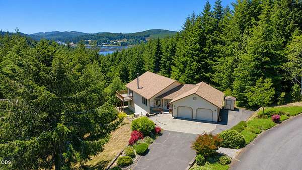 1.5 Acres of Land with Home for Sale in Coos Bay, Oregon