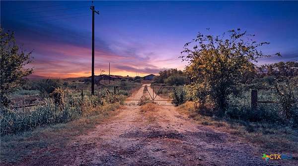 23.5 Acres of Agricultural & Residential Land for Sale in Gonzales, Texas