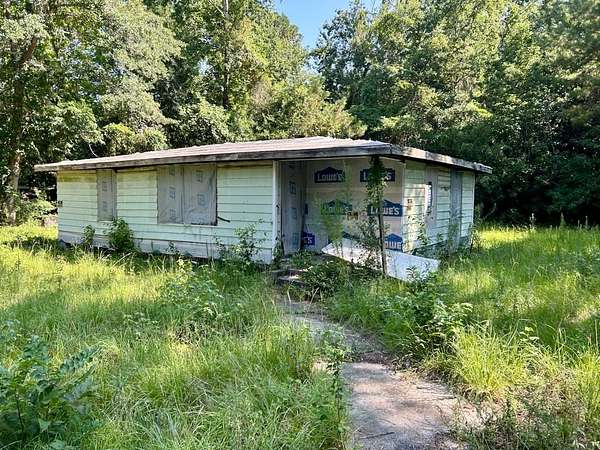 0.34 Acres of Residential Land for Auction in Orangeburg, South Carolina
