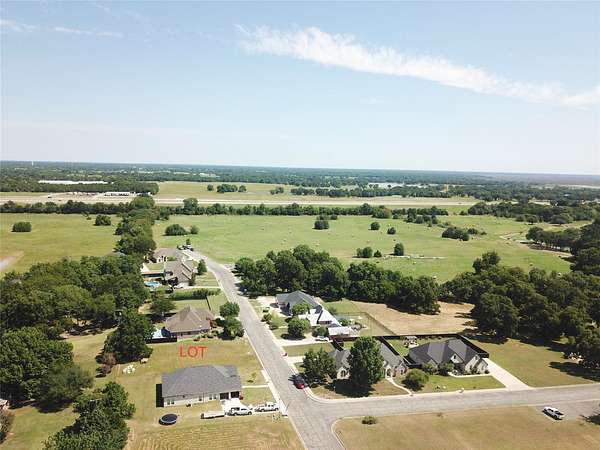 0.32 Acres of Residential Land for Sale in Bonham, Texas