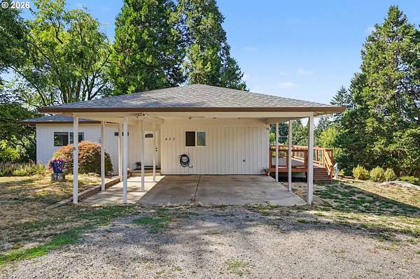 3 Acres of Improved Mixed-Use Land for Sale in Dayton, Oregon