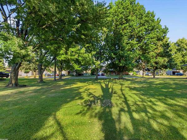 0.27 Acres of Residential Land for Sale in Sterling Heights, Michigan