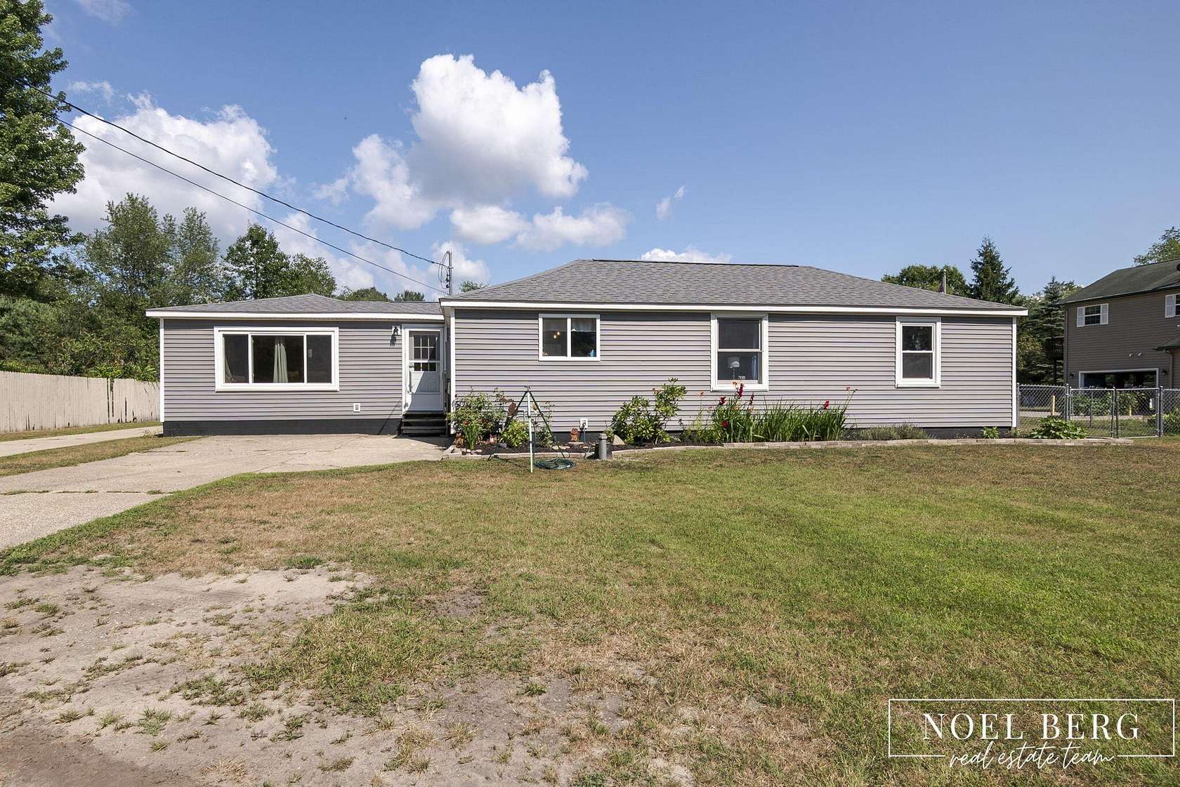 2.2 Acres of Land with Home for Sale in Muskegon, Michigan