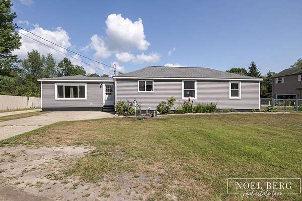 2.2 Acres of Land with Home for Sale in Muskegon, Michigan