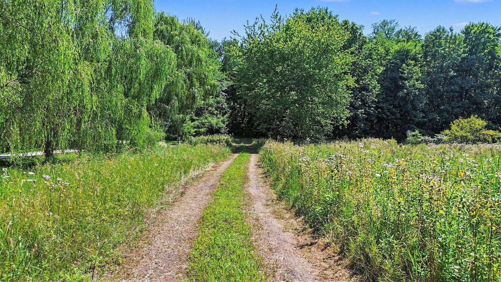 2.62 Acres of Residential Land for Sale in Lakeside, Michigan
