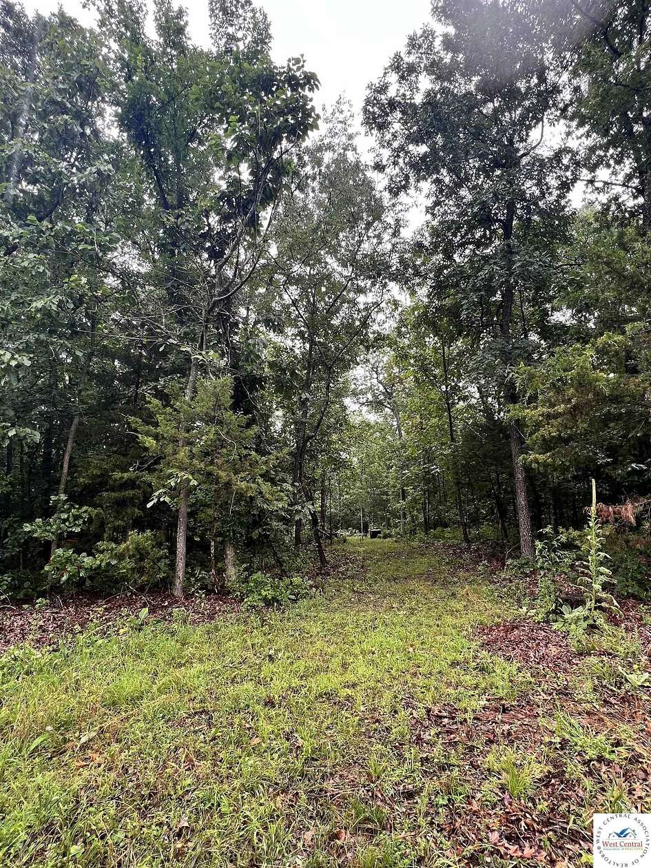 5 Acres of Residential Land for Sale in Warsaw, Missouri