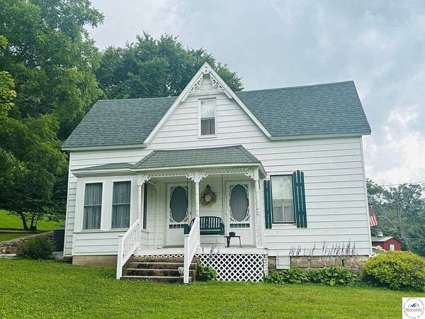 67 Acres of Land with Home for Sale in Lincoln, Missouri