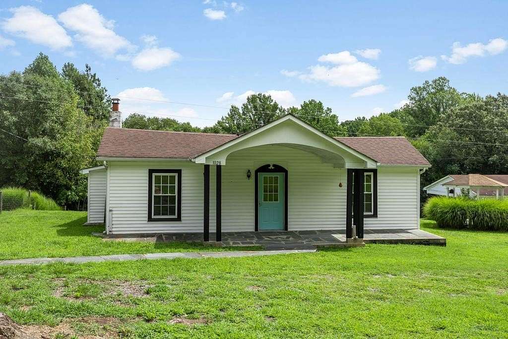 3.52 Acres of Land with Home for Sale in Halifax, Virginia