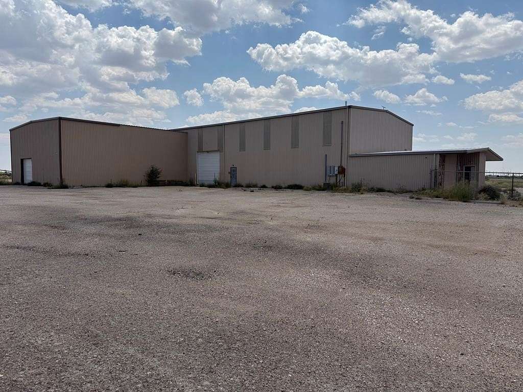 3.16 Acres of Improved Commercial Land for Sale in Andrews, Texas