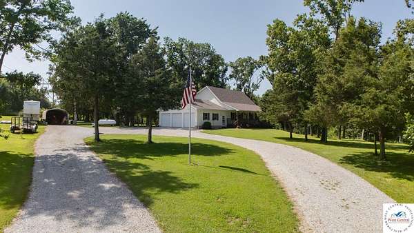 11 Acres of Land with Home for Sale in Warsaw, Missouri