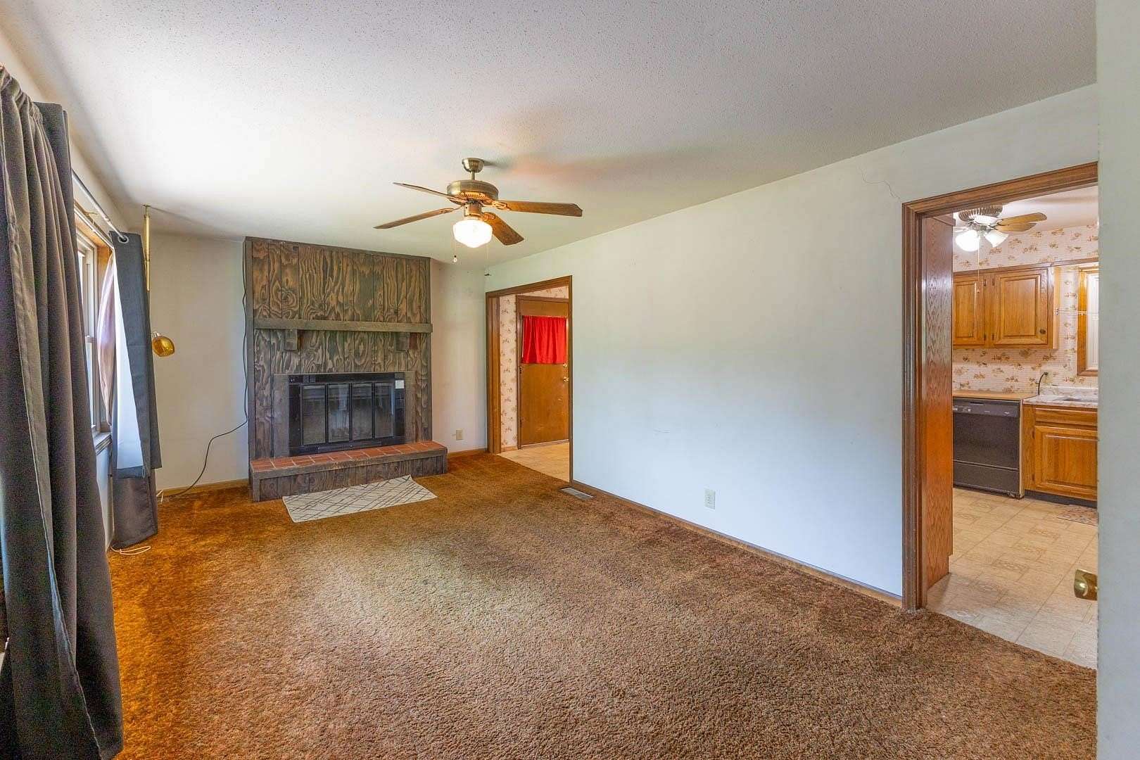 13.2 Acres of Land with Home for Auction in Rose Hill, Kansas