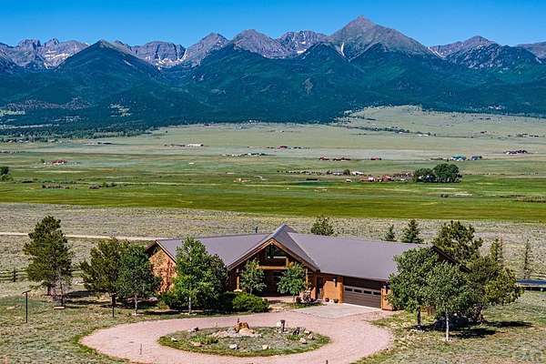 35 Acres of Land with Home for Sale in Westcliffe, Colorado