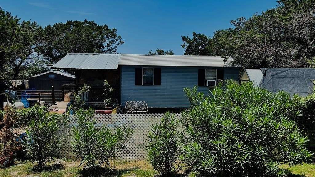 15.4 Acres of Land with Home for Sale in Kerrville, Texas